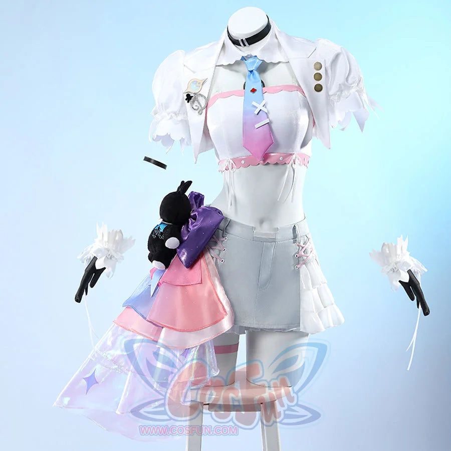 Wuthering Waves Denia cosplay costume front set pairs the jacket, tie, skirt shorts, side ribbon, gloves, and plush.