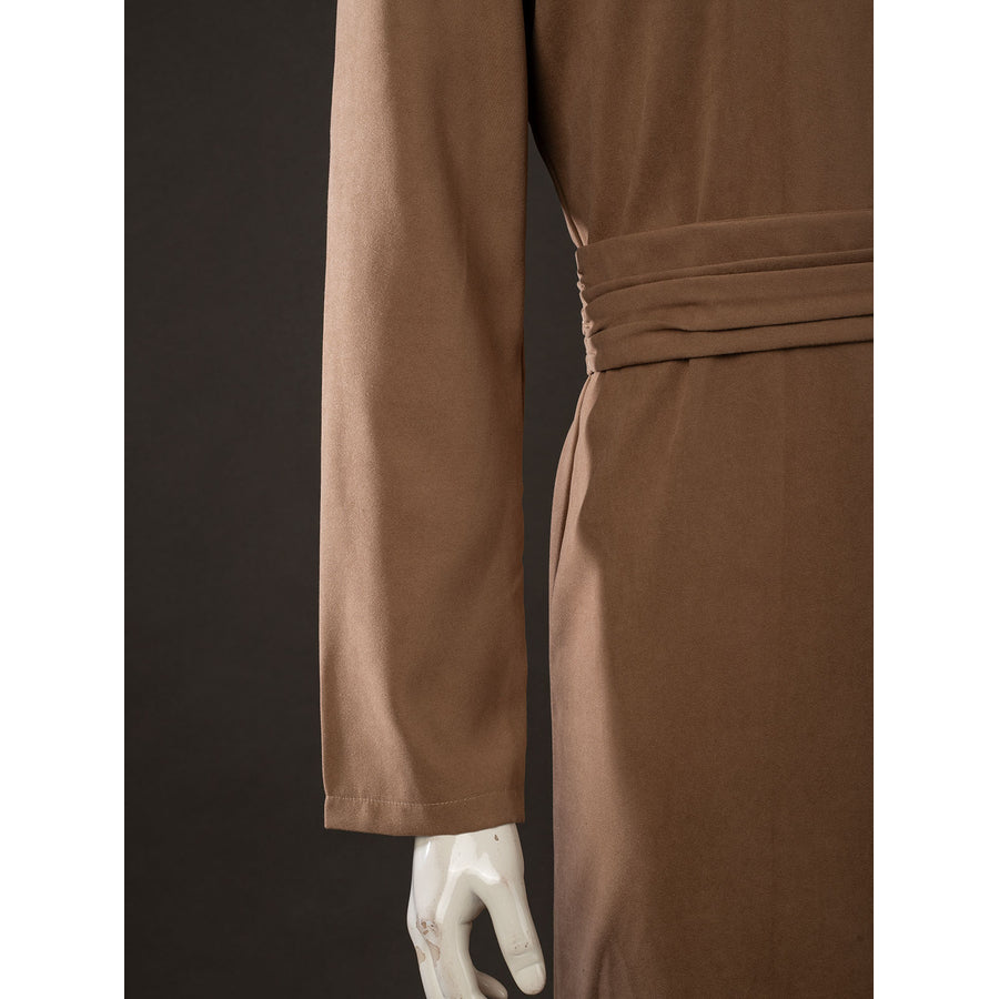Yoda Master cosplay costume gathers soft knit fabric at the midsection to define the wrapped waist of the brown tunic.