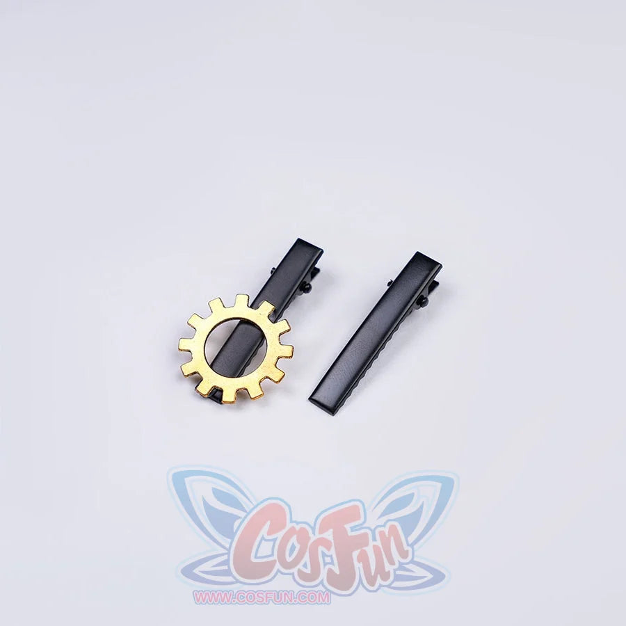 1883 Science and Medium Yongchu Taffy cosplay costume hair clips utilize a gold-tone gear accent on black slide fasteners.