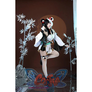 Zenless Zone Zero Dialyn cosplay costume front pose frames a gold waist ring over the white dress