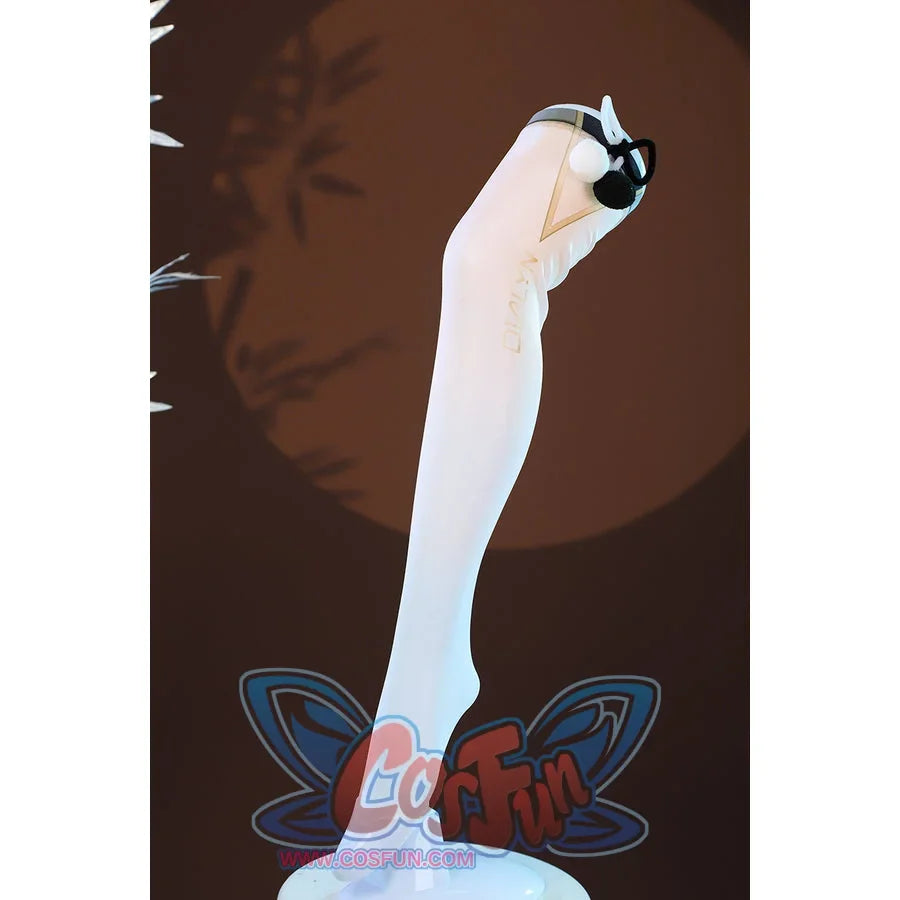 Zenless Zone Zero Dialyn cosplay legwear front view shows a white stocking with a small black pom at the top