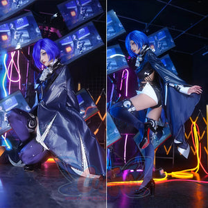 Zenless Zone Zero Promeia cosplay costume pairs cape views over black jumpsuit panels and purple leg rings.