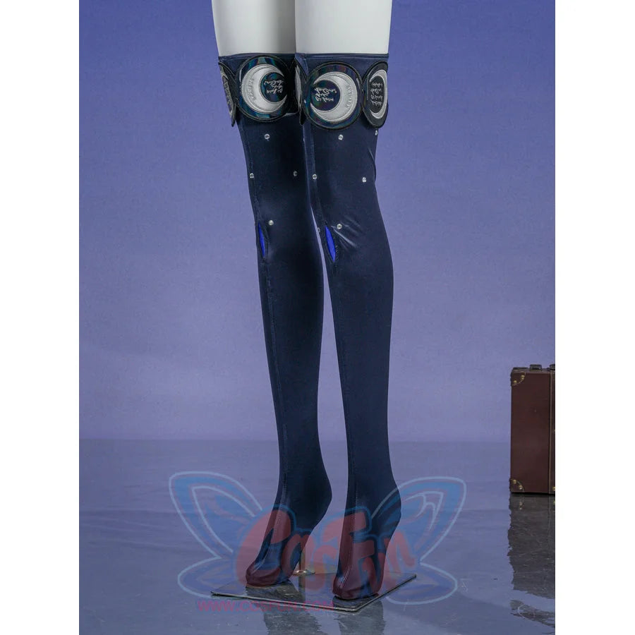 Zenless Zone Zero Promeia cosplay costume leg ring side detail turns the black straps around the glossy long socks.