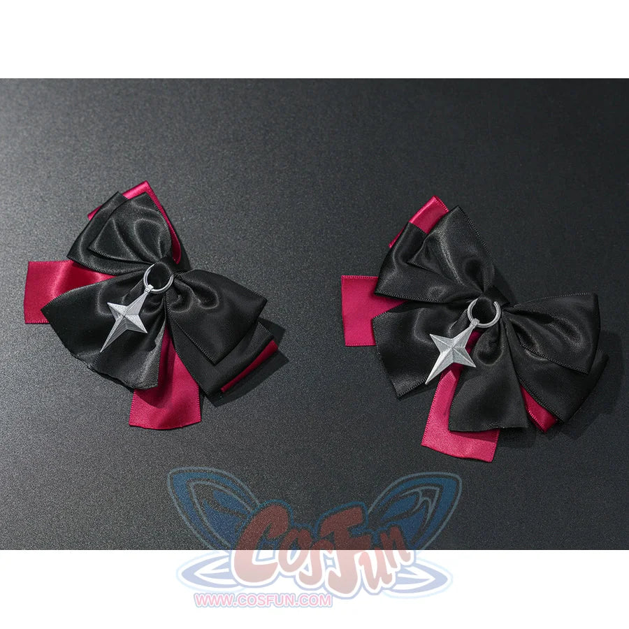 Zenless Zone Zero Ramiel cosplay costume ring prop detail sets a silver star charm on a small metal loop.